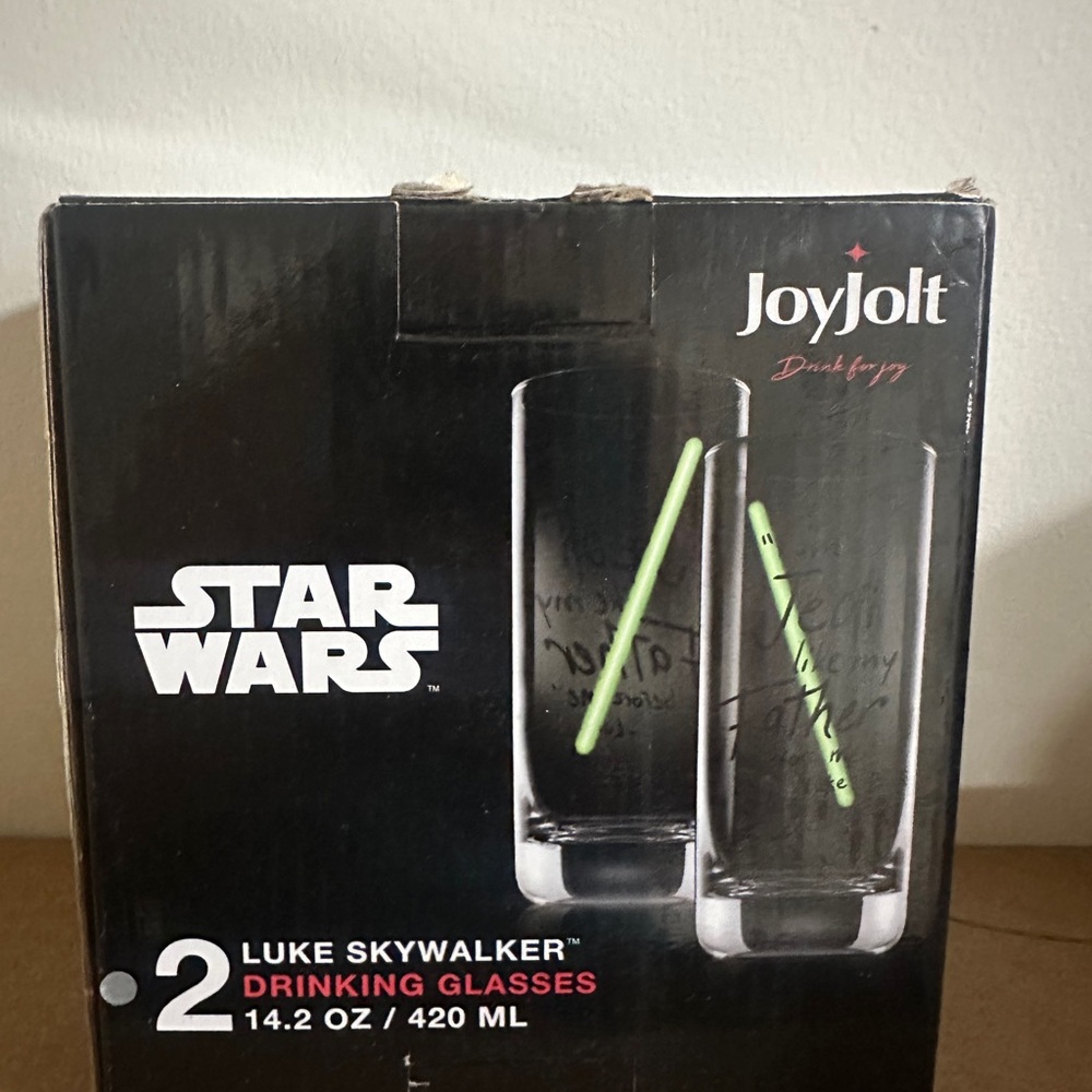 JoyJolt Star Wars Luke Skywalker Drinking Glasses